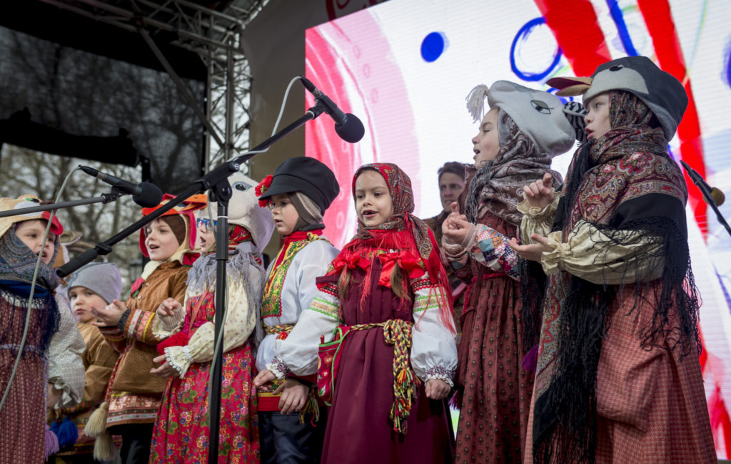 Празднование Пасхи в храмах Москвы