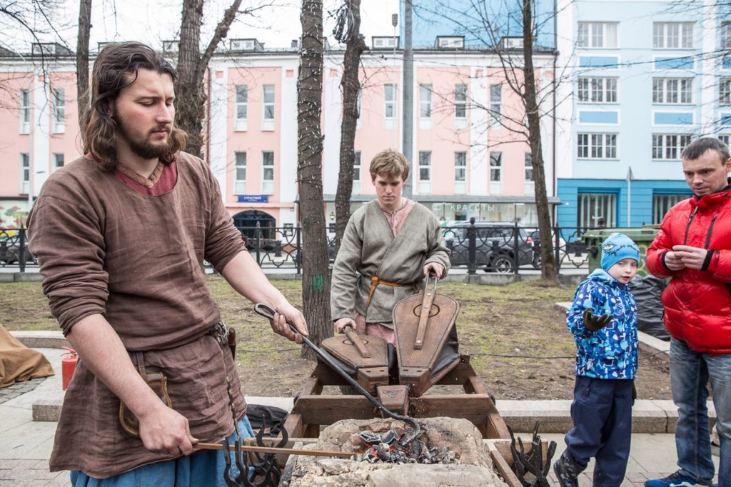Празднование Пасхи в храмах Москвы