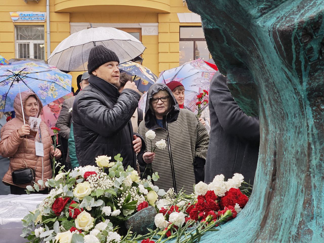 В Москве открыли памятник князю Сергею Александровичу и Елизавете Федоровне