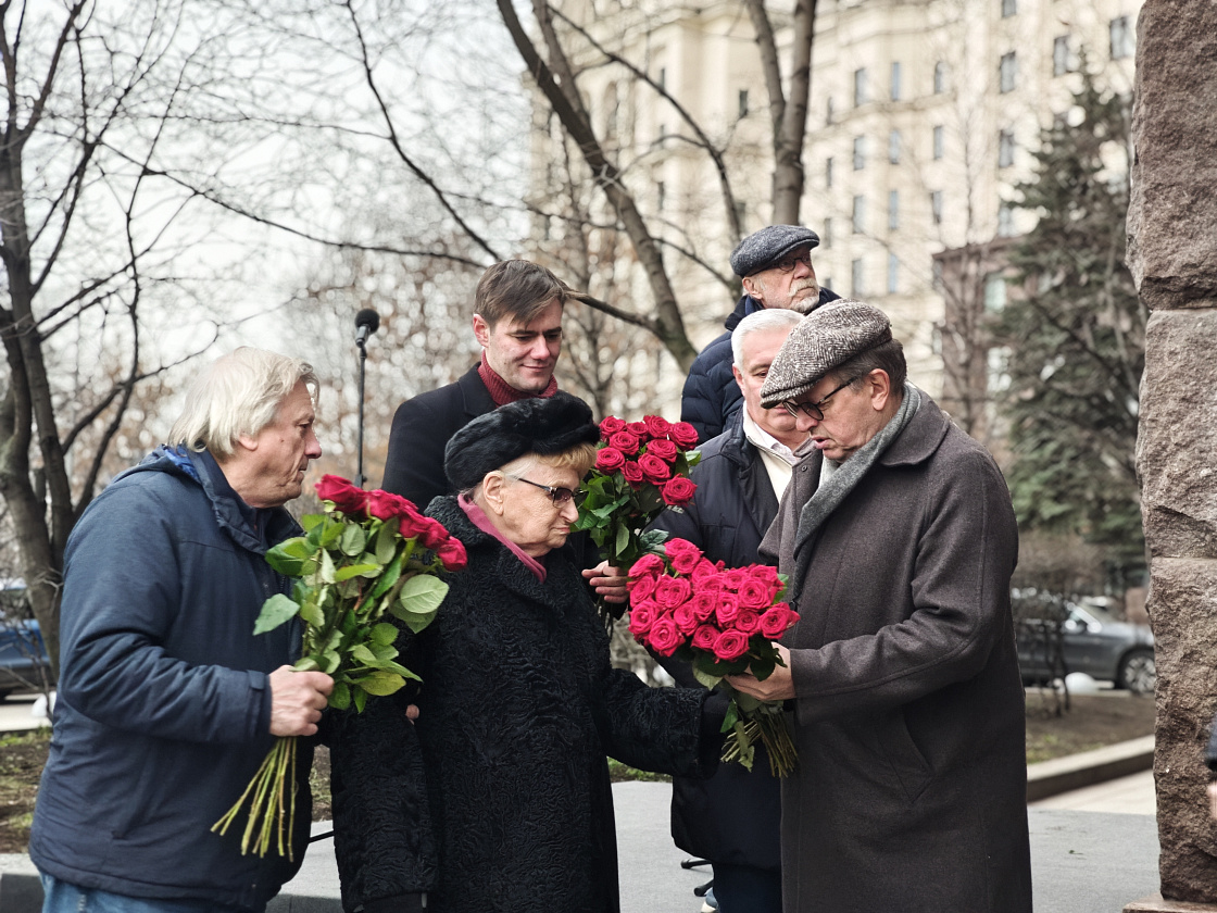 Открытие мемориальной доски Александру Ширвиндту