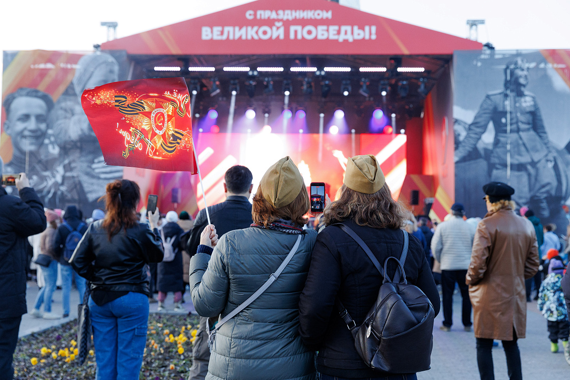 Празднование 81-й годовщины Победы в Великой Отечественной войне: праздничные концерты на знаковых площадках города 
