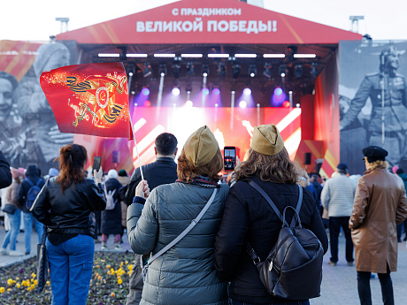 Празднование 81-й годовщины Победы в Великой Отечественной войне: праздничные концерты на знаковых площадках города 