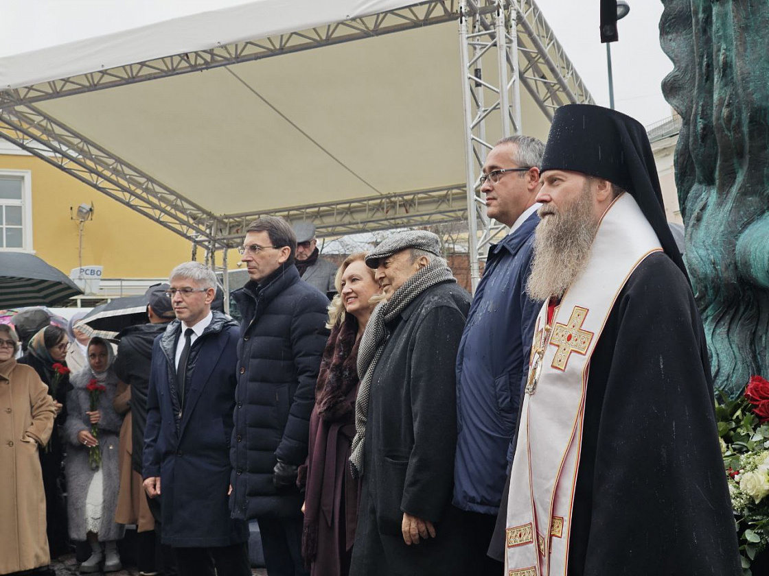 В Москве открыли памятник князю Сергею Александровичу и Елизавете Федоровне
