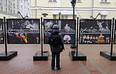 На Арбате открылась фотовыставка, посвящённая юбилею Театра Маяковского