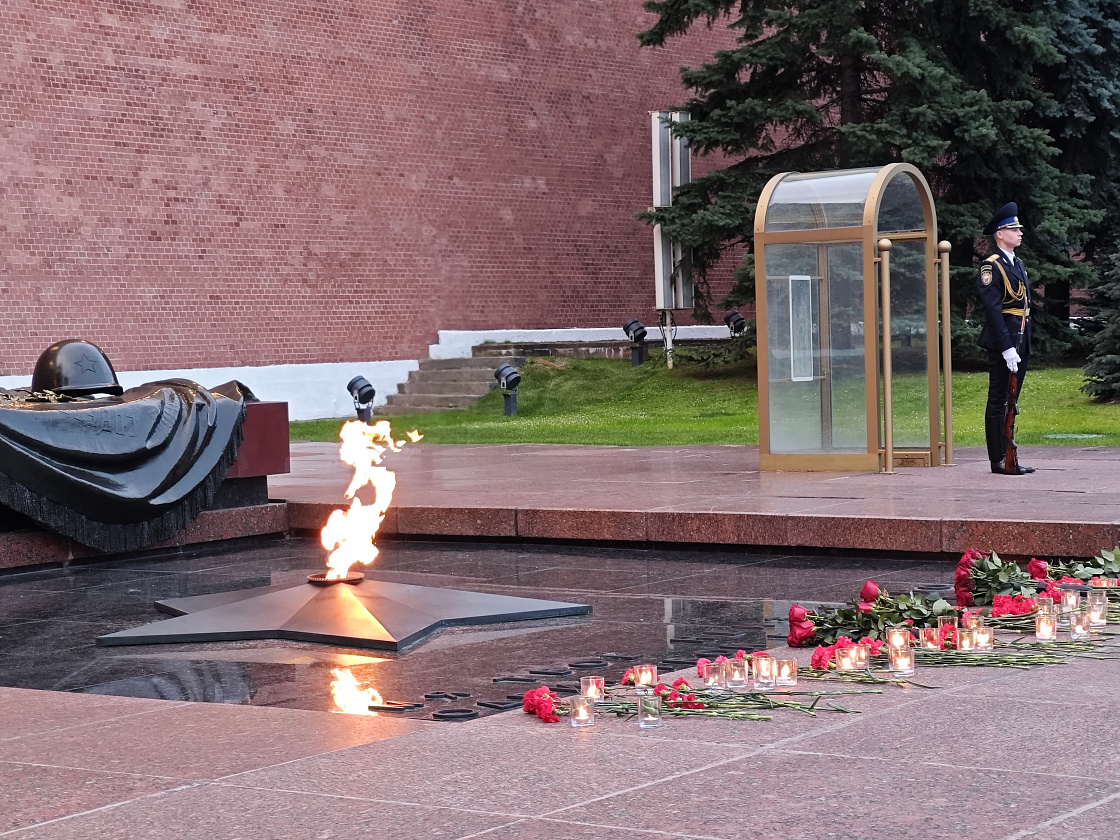 Как в Москве отметили День памяти и скорби: итоги акций «Линия памяти» и «Вахта памяти. Вечный огонь»
