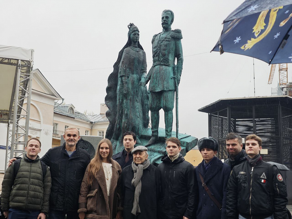 В Москве открыли памятник князю Сергею Александровичу и Елизавете Федоровне